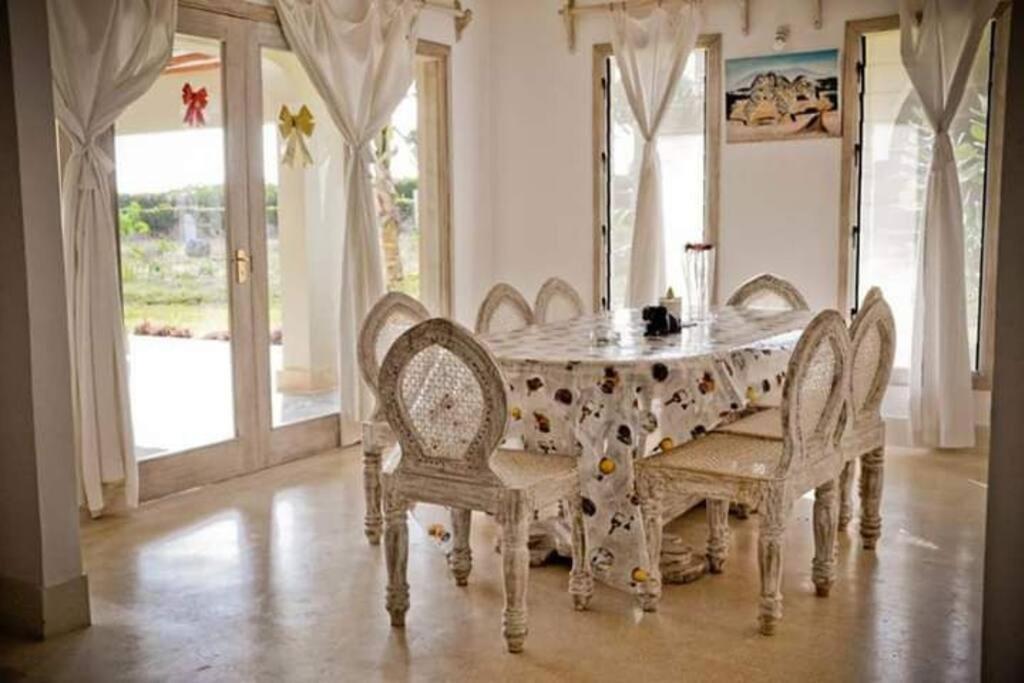 واتامو White Villa - Paparemo Beach المظهر الخارجي الصورة