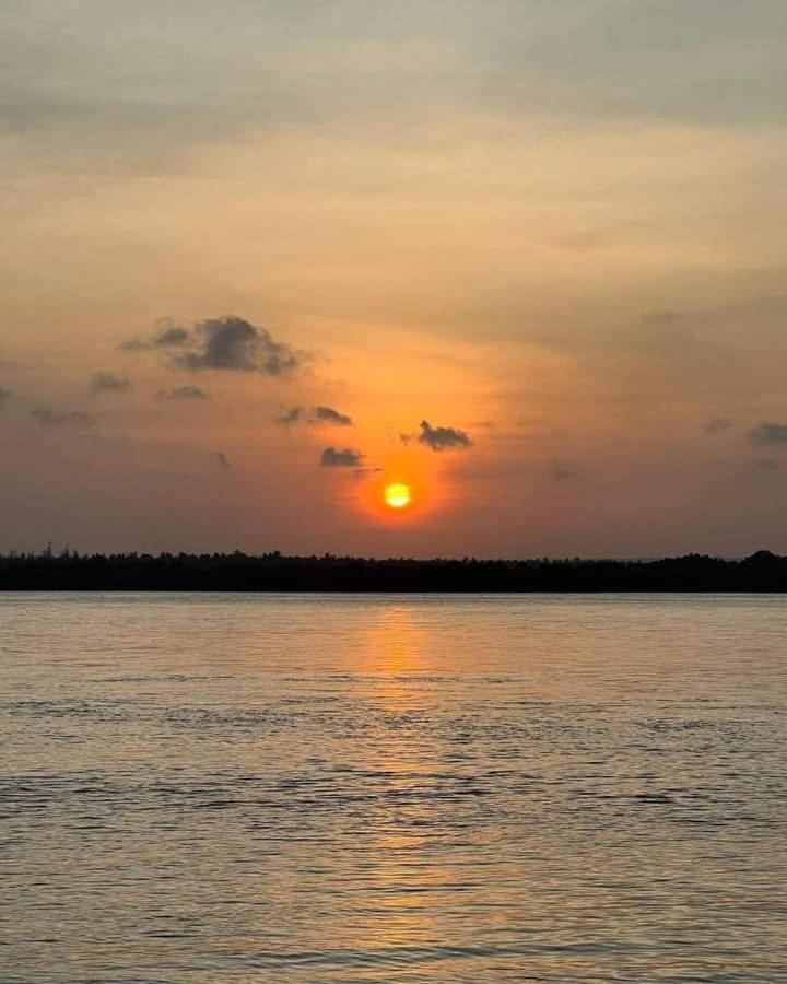 واتامو White Villa - Paparemo Beach المظهر الخارجي الصورة